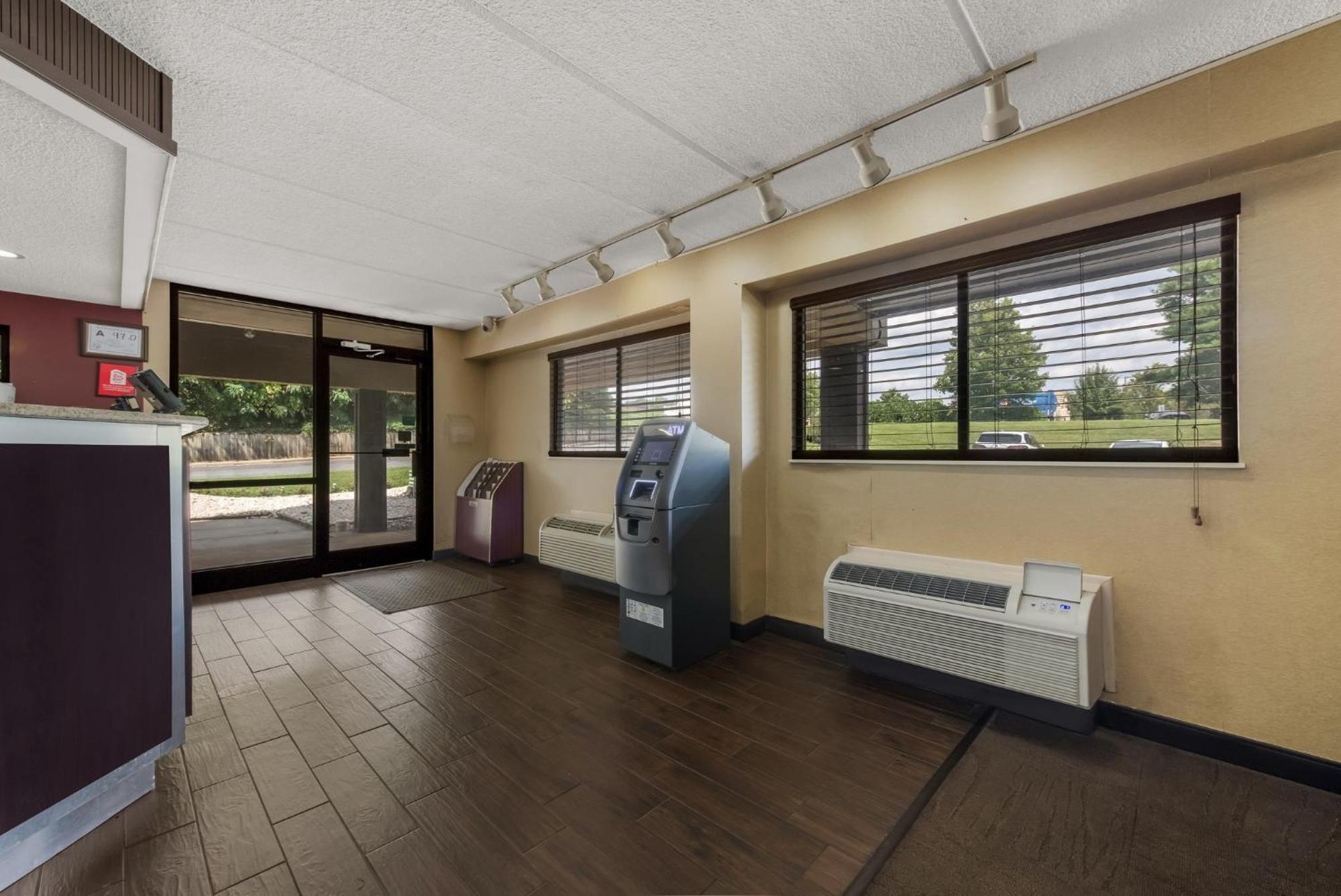 Red Roof Inn Hickory Ngoại thất bức ảnh